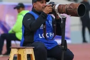آمریکا، این عکاس را دیپورت کرد + ببینید 