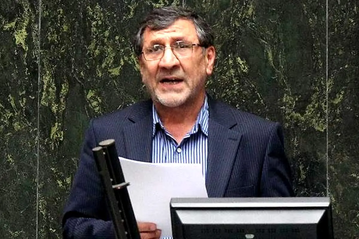 نماینده مجلس: خدایا دیگران با رهبر ما چه کردند که ما انقلابی شده‌ایم؟!