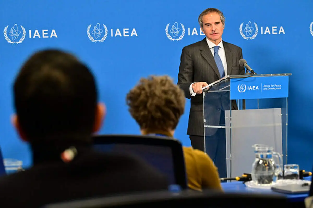 گروسی از نیروگاه هسته‌ای بوشهر در ایران بازدید می کند 