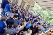 غوغا احمدی نژاد در میدان ۷۲ نارمک+ عکس 
