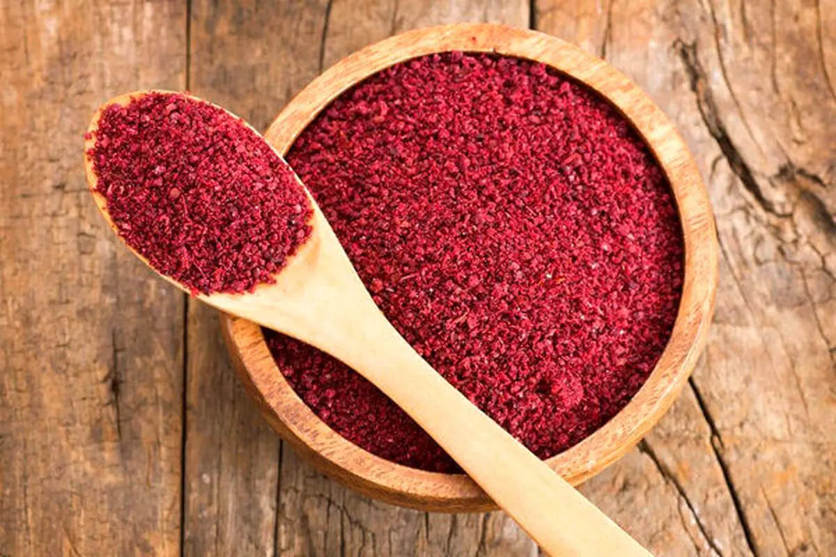 با ۷ خاصیت شگفت‌انگیز سماق آشنا شوید