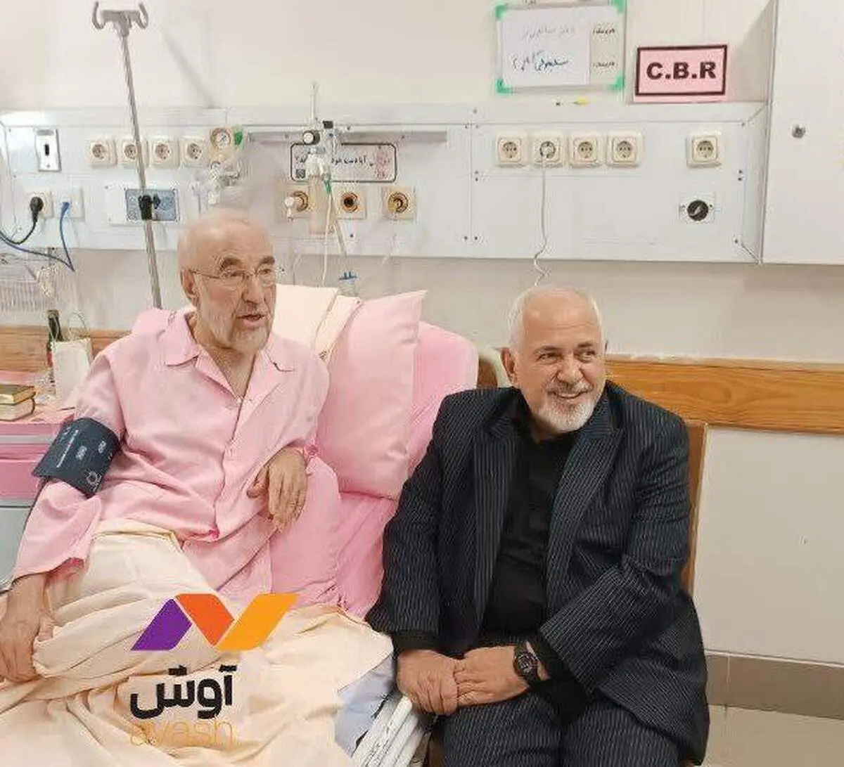 عیادت ظریف از خاتمی