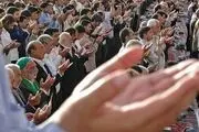 اقامه نماز عید فطر به امامت رهبر انقلاب