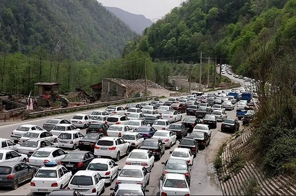  مسافران بخوانند؛ جاده چالوس بسته شد؛ ترافیک فوق سنگین در خروجی‌های تهران