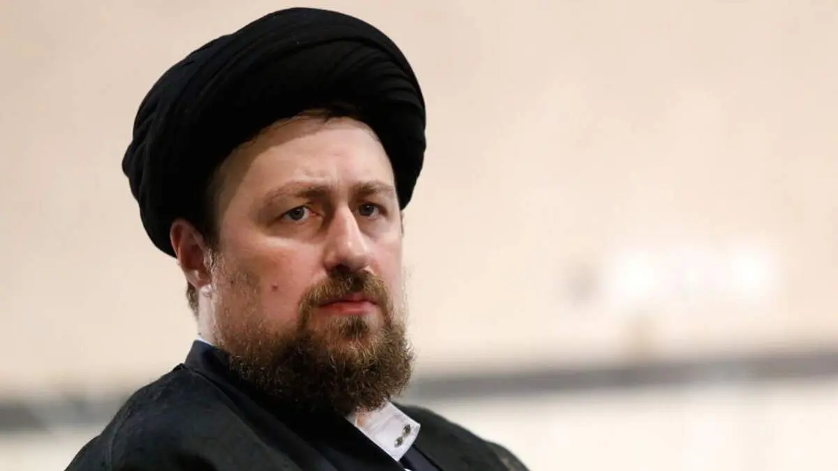 یک عده خودزنی می‌کنند و مسائل فرعی و اصلی را اشتباه می‌گیرند