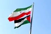 زنان فلسطینی پرچم ایران را بر روی دیوارهای مسجدالاقصی برافراشتند