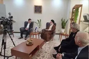 حضور نمایندگان رهبر انقلاب در منازل تعدادی از جانبازان سرافراز