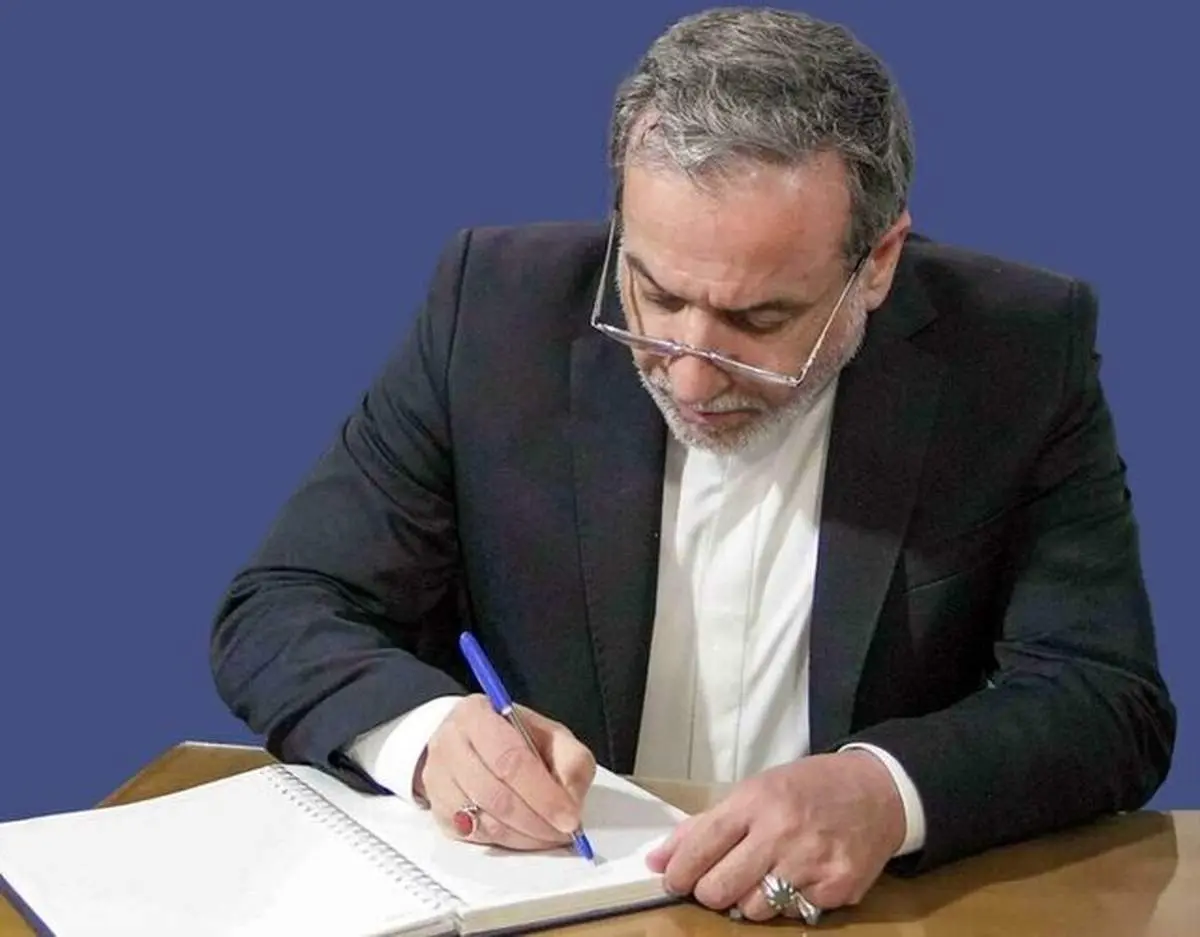 عراقچی افغانستان و پاکستان را به خویشتن داری دعوت کرد 