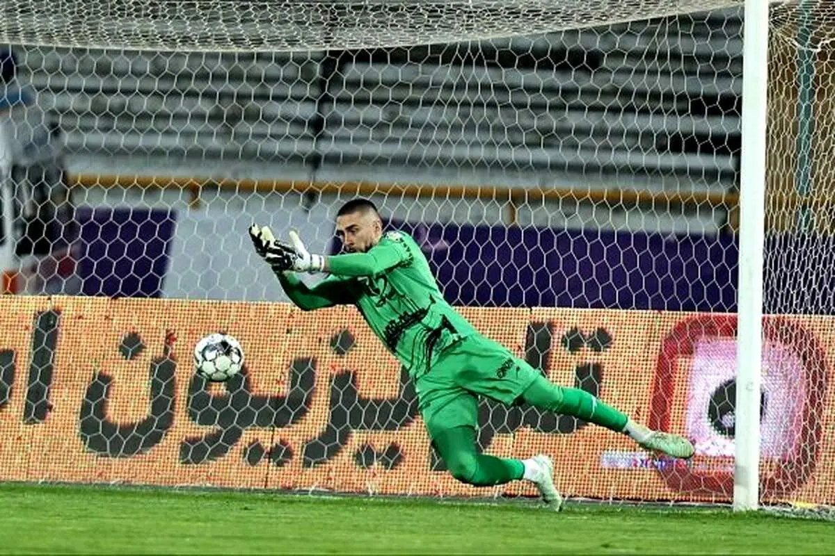 واکنش گندوز به حمله های استقلال خوزستان؛ گلر پرسپولیس رکورد زد