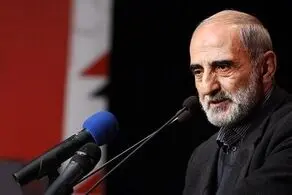 حسین شریعتمداری به تنظیمات کارخانه بازگشت 