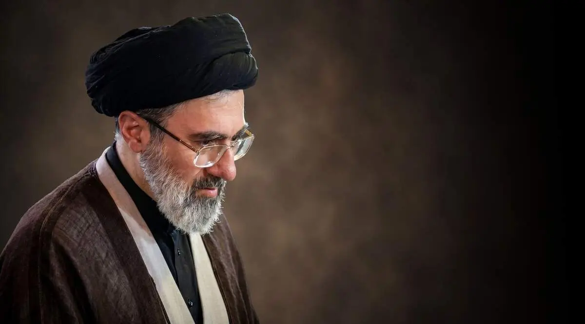 دفتر رهبر انقلاب: مطالب خارج از مراجع رسمی فاقد سندیت است