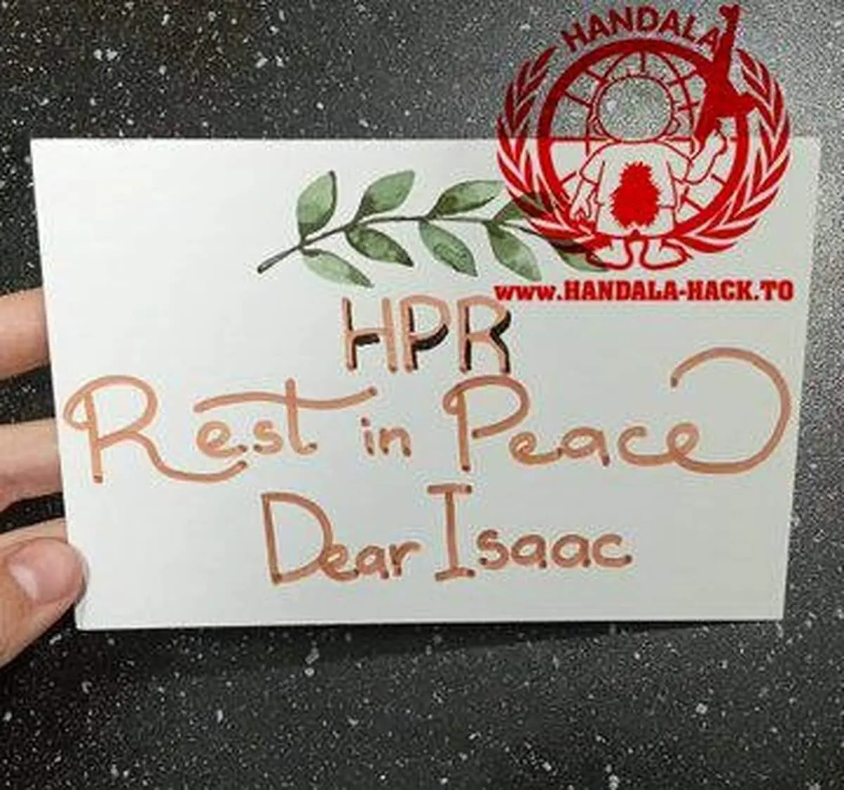 دسته‌گل گروه هکری حنظله برای دانشمندان صهیونیست + عکس 