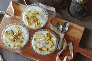  طرز تهیه ۴ مدل فرنی خوشمزه و ساده برای افطار