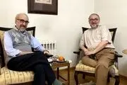 روایت یک فعال سیاسی از عید دیدنی خانوادگی در منزل خاتمی/ عکس متفاوت خاتمی منتشر شد/ ببینید  