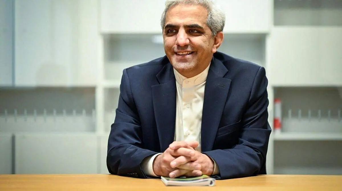 سفیر ایران پاسخ سناتور آمریکایی را داد 