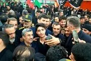 بازار داغ سلفی مردم با احمدی نژاد در زنجان + عکس 