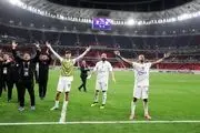 بازارگرمی کری‌ خوانی در فضای مجازی؛ تیتر عجیب روزنامه استقلال برای پرسپولیس

