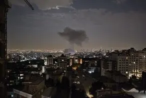 مردم شرق تهران در پی حمله اسرائیل وحشت زده به خیابان آمدند/ فیلم