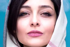 عکس‌های جنجالی| خودنمایی ساره بیات با این لباس‌های عجیب/ خانم بازیگر غوغا کرد
