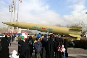 نمایش موشک دارای قابلیت شلیک به سمت سرزمین‌های اشغالی