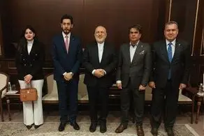 دیدار ظریف و اعضای اندیشکده مجمع امور خارجی عراق