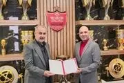 پزشک باشگاه پرسپولیس قلابی از آب درآمد

