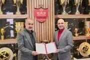 پزشک باشگاه پرسپولیس قلابی از آب درآمد


