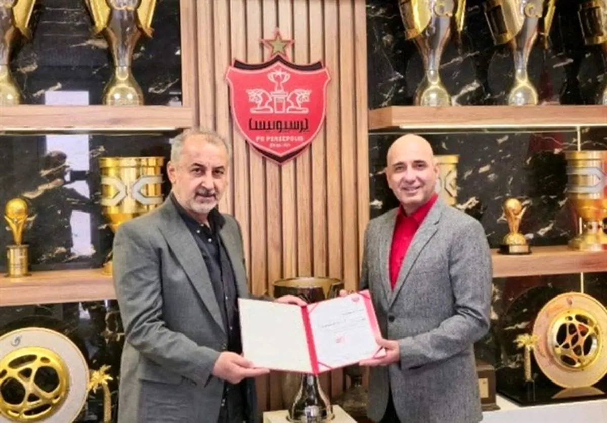 پزشک باشگاه پرسپولیس قلابی از آب درآمد


