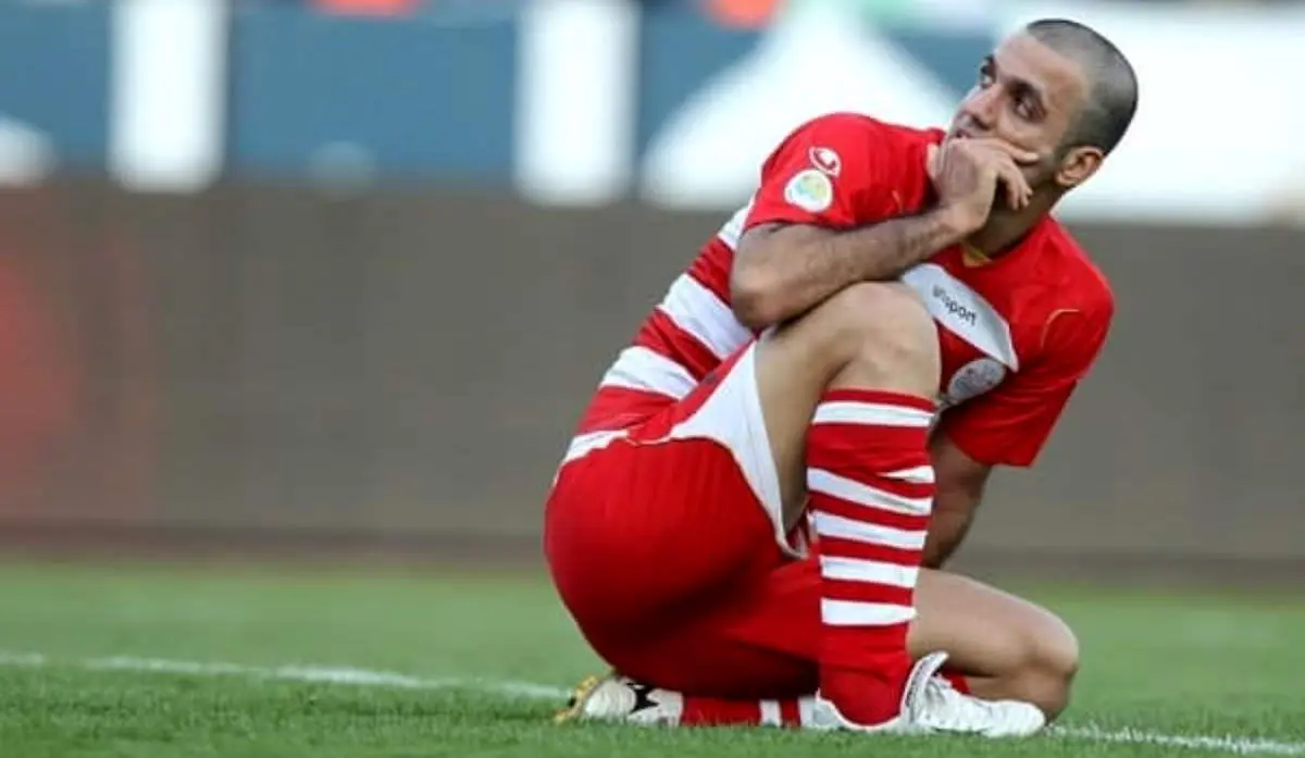 تهدید و حمله مدافع پرسپولیس به یک استقلالی ! + ببینید