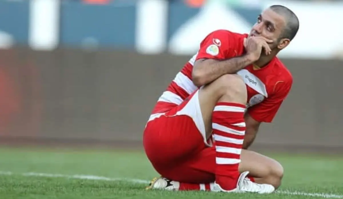 تهدید و حمله مدافع پرسپولیس به یک استقلالی ! + ببینید