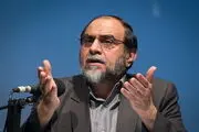 اکثر معترضین بچه بودند و یک سوم آنها گل در جیب داشتند