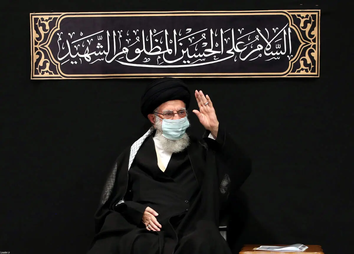 همانند راهپیمایی اربعین راه معنویت و حاکمیت توحید را طی کنید| همیشه حسینی زندگی کنید و حسینی بمانید 
