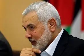 عکسی از بوسه اسماعیل هنیه بر سر همسرش