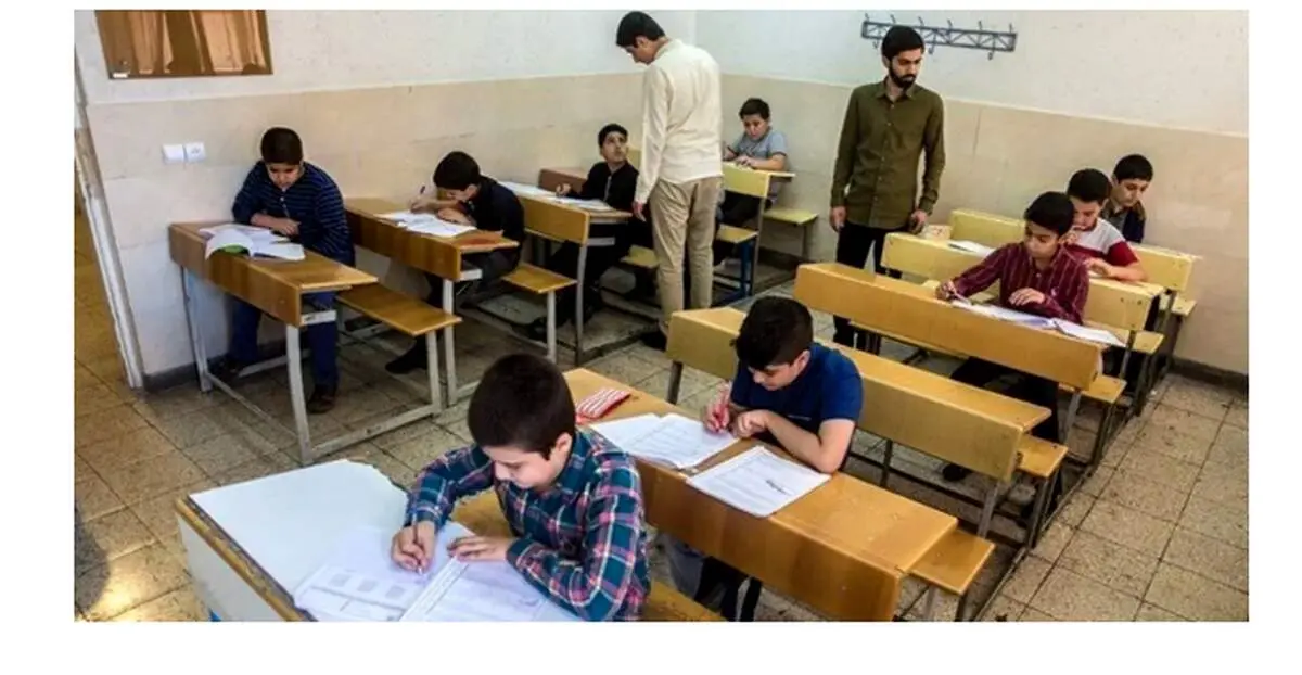 خلاقیت خنده دار و جالب دانش آموز تنبل سر جلسه امتحان حماسه ساز شد/ عکس

