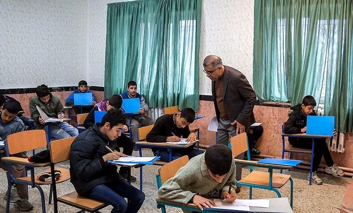 عیدی معلمان به این شیوه پرداخت خواهد شد!/ همه چیز به طرح رتبه‌بندی مربوط است؟+ جزییات