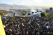 درگیری در لبنان بالا گرفت/ ارتش گاز اشک آور پرت کرد 