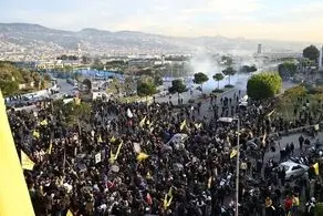 درگیری در لبنان بالا گرفت/ ارتش گاز اشک آور پرت کرد 