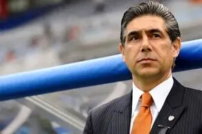 پرسپولیس یک انتخاب دیگر برای هدایت تیم در نظر دارد/ امپراطور به پرسپولیس می‌آید؟
