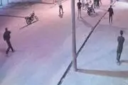 قتل هولناک یک جوان در خیابان مقابل دوربین مداربسته