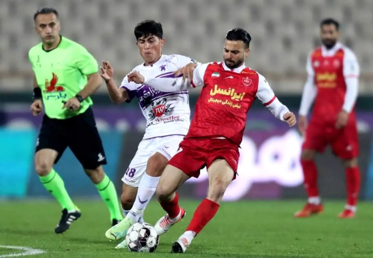 هوادار صفر - ۲ پرسپولیس/پرسپولیس به صدر رفت!