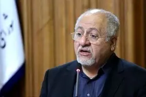 استاد هستیم که فرصت‌ها و سرمایه‌هایمان را به راحتی از دست بدهیم و به تهدید تبدیل کنیم