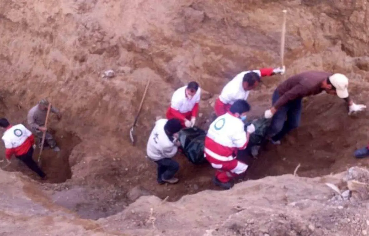 حادثه هولناک با ریزش قنات در شهرستان فامنین