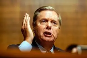 لیندسی گراهام رضا پهلوی را ضایع کرد