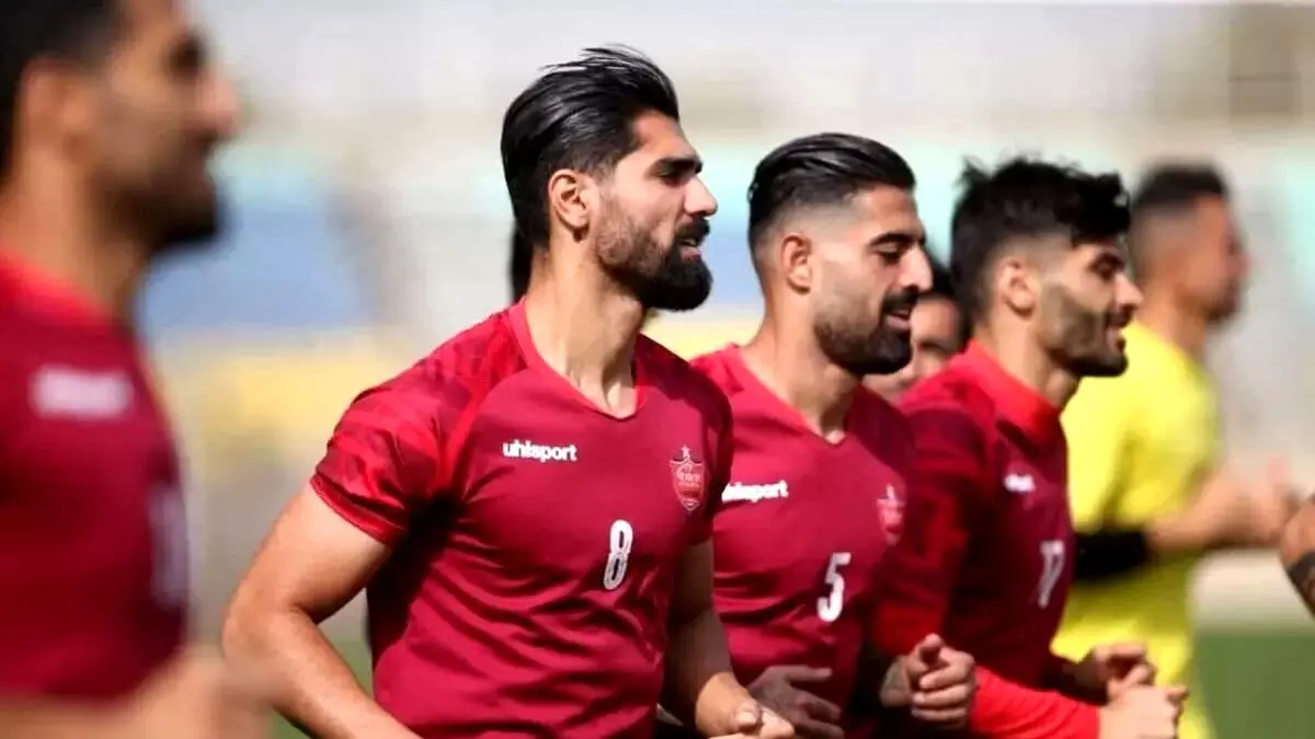 مدافع پرسپولیس هم آبی‌پوش شد