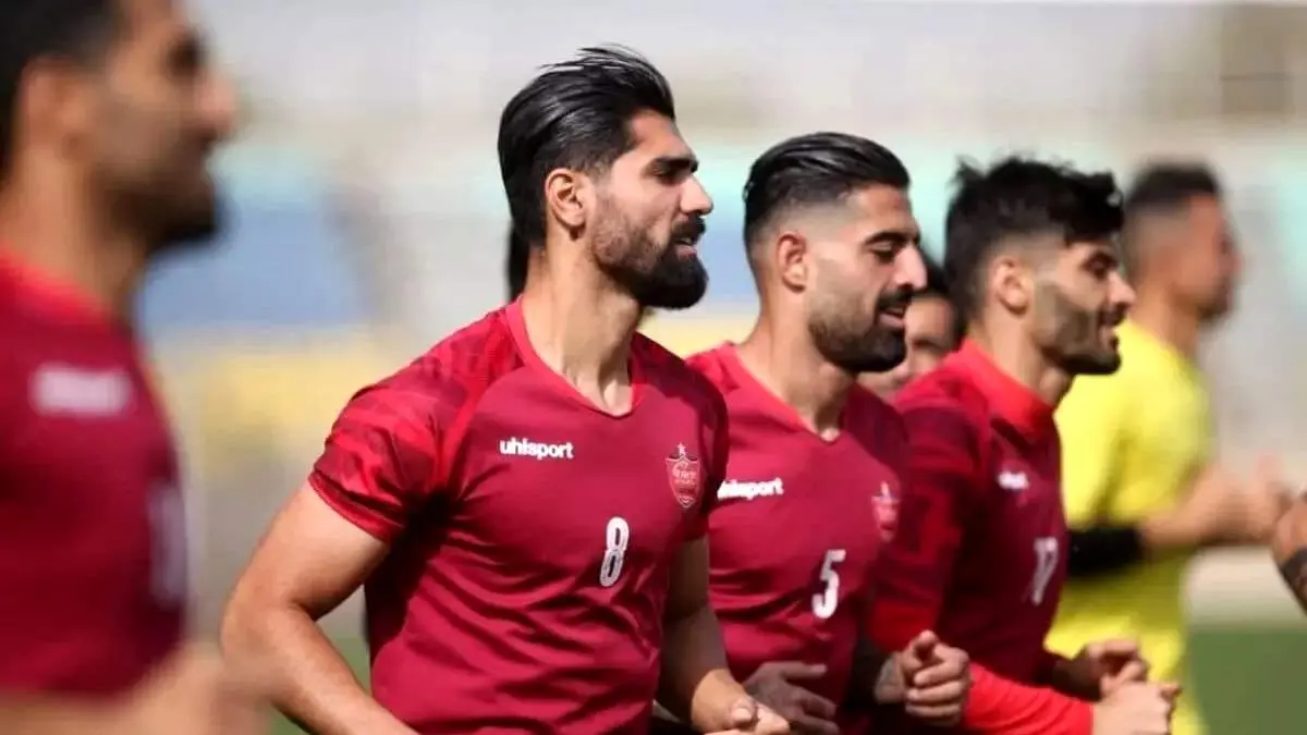 مدافع پرسپولیس هم آبیپوش شد