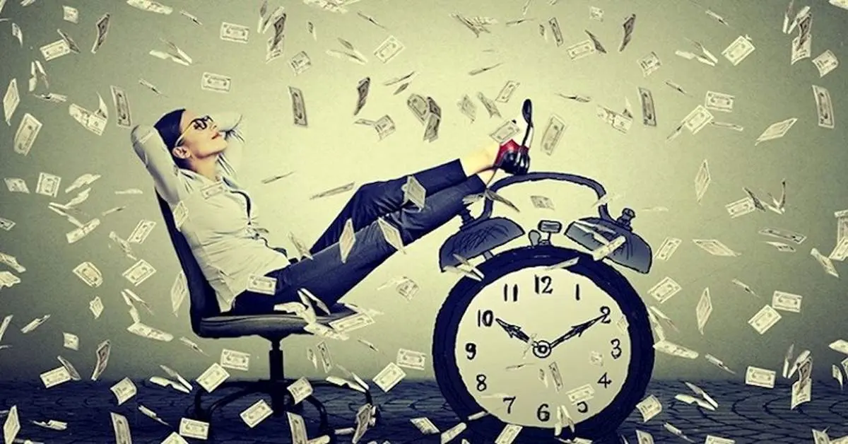 این دختر  عجیب با این ریخت و قیافه با ابروهاش پول پارو می‌کند!+عکس