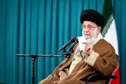 جمعی از رأی اولی‌ها و خانواده‌های شهدا با رهبر انقلاب دیدار می‌کنند