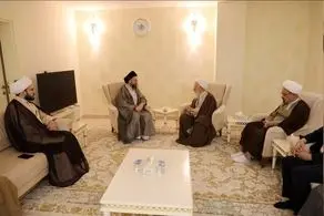 دیدار حکیم و آیت‌الله جوادی آملی/ رایزنی درباره چالش‌های امت اسلامی  