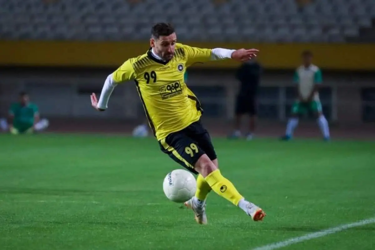 مهاجم سابق پرسپولیس به بازی هفته نمی رسد