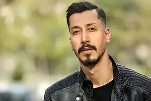 چهره جذاب بهرام افشاری در اولین فیلمی که بازی کرد/ ببینید